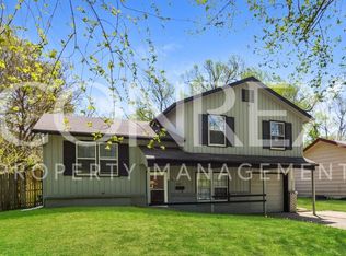 9407 Richmond Ave, Kansas City, MO 64138