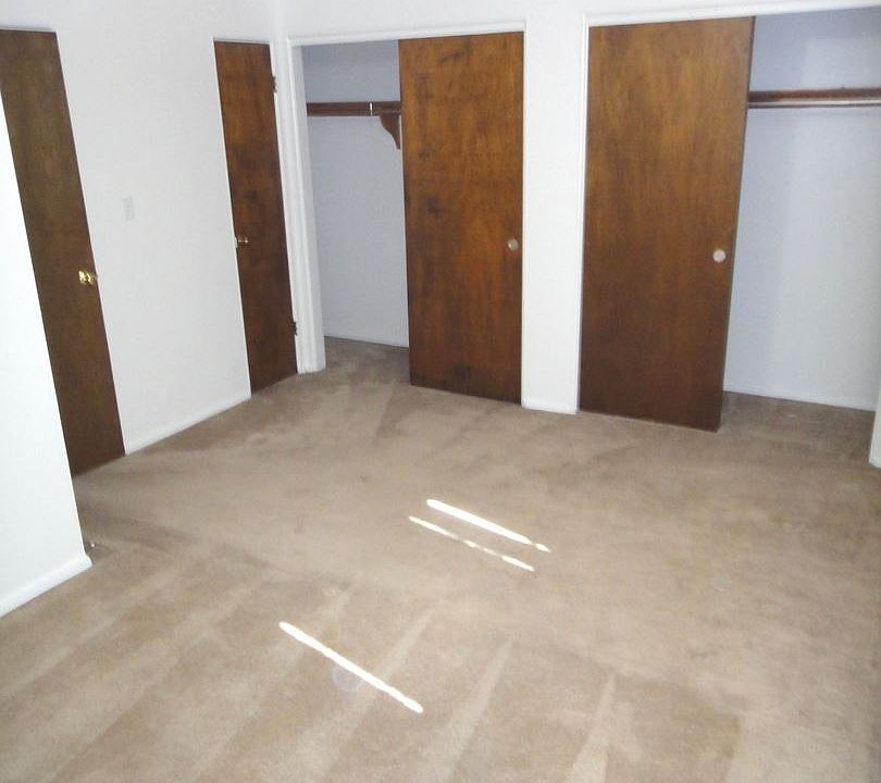 2nd image of 5437 Dover St APT G