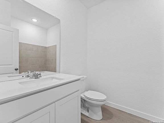 5th image of 3832 Northaven