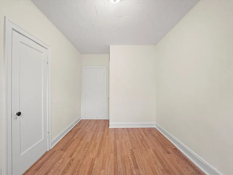 2536 Sawyer LLC — Photo 26