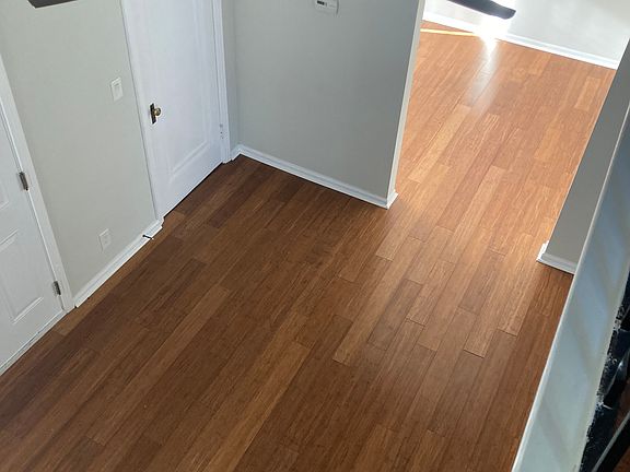 5th image of 5545 Putnam Dr