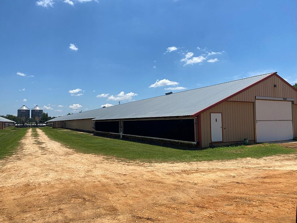 2nd image of 1489 County Road 7