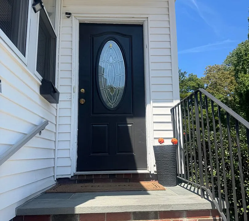 83 Lovett St