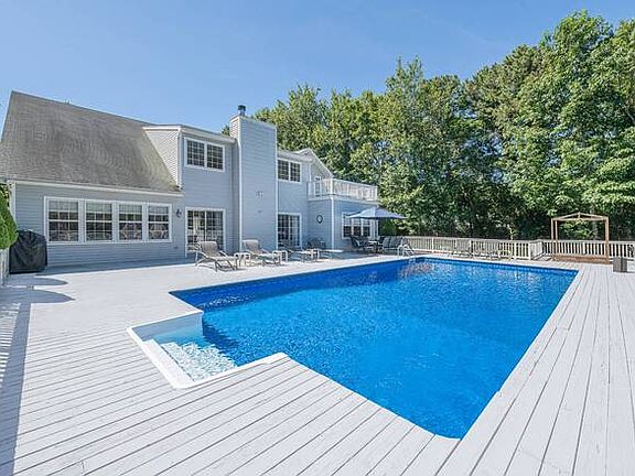 2nd image of 77 Whippoorwill Ln
