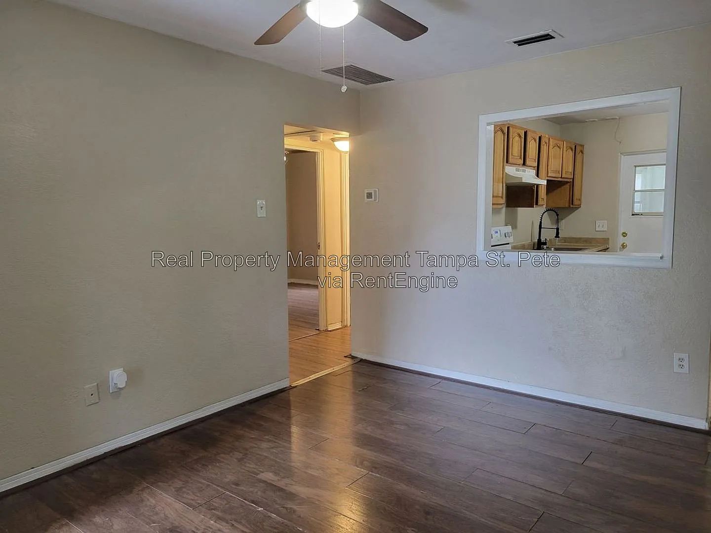 2 bed, 1.0 bath, 676 sqft, $1,395 — Photo 4