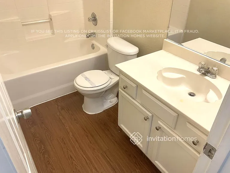 950 Heather St — Photo 12