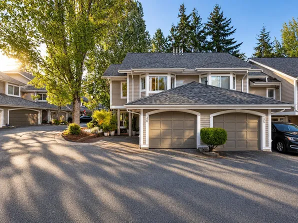 650 Roche Point Dr #36, Burrard Inlet 3, BC V7H 2Z5