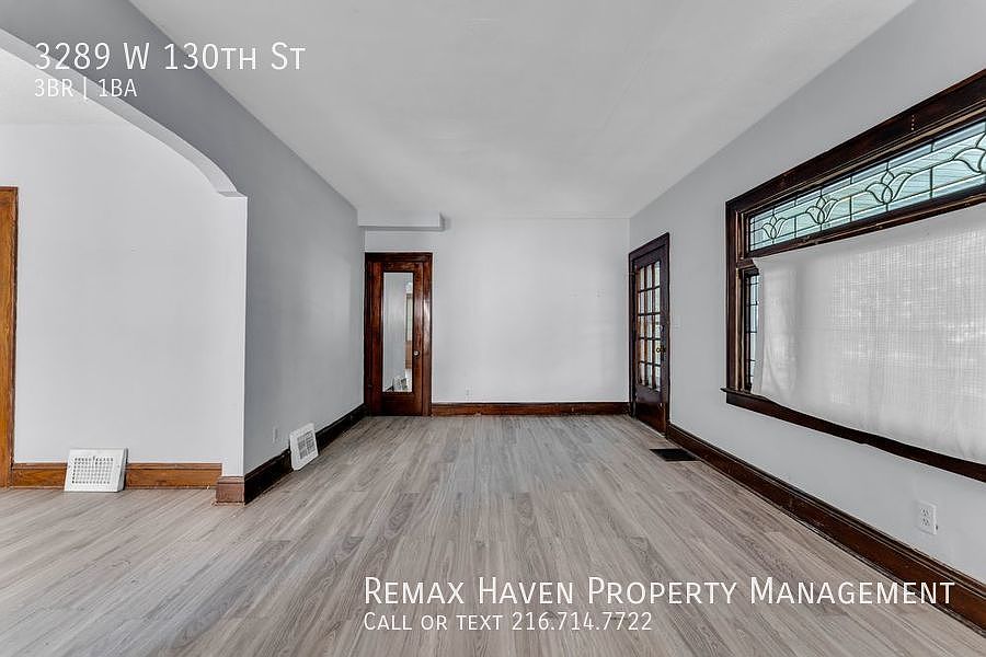 1st image of 3289 W 130th St