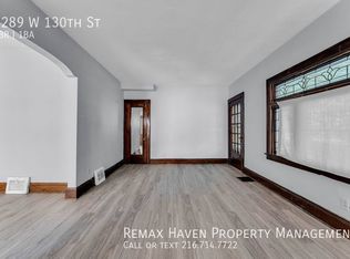 3289 W 130th St, Cleveland, OH 44111
