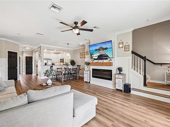 4th image of 2708 Blossom WAY