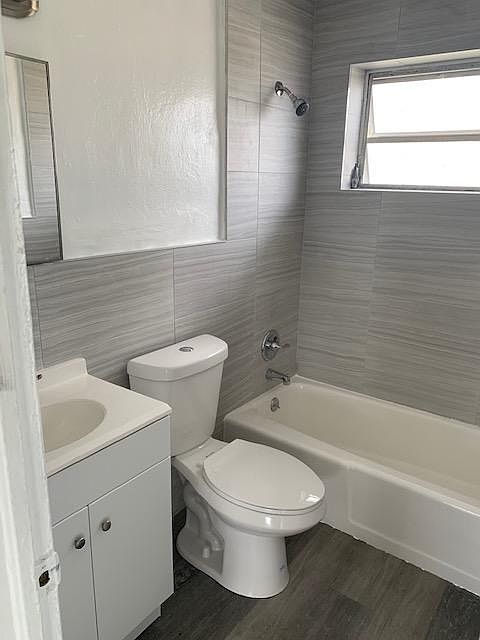 1st image of 1251 NW 61st St APT 4