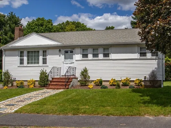 23 Lawndale Rd, Norwood, MA 02062