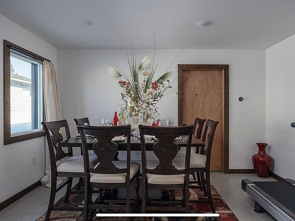 5th image of 415 E 5th Ave #C