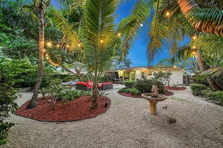 2 bed, 1780 sqft, $4,000 — Photo 1