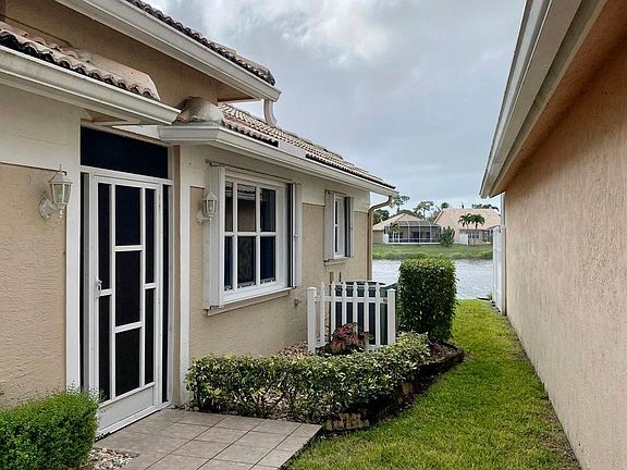 3rd image of 5098 Marla Dr