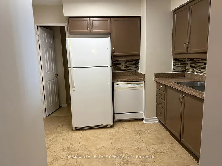 3605 Kariya Dr S #412 — Photo 11