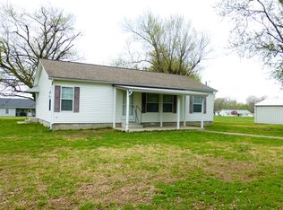 11266 Linck Rd, Marion, IL 62959