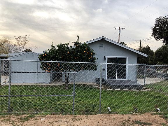 2nd image of 34987 Avenue D