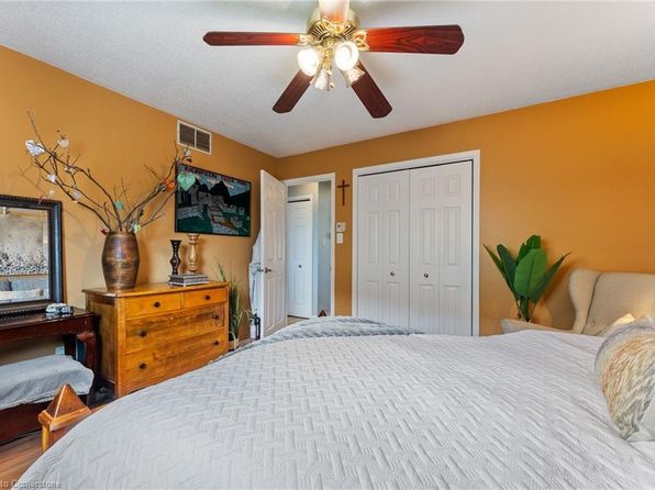 115 Colin Cres, Hamilton, ON L9A 5H8