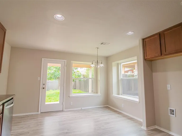 117 Otono Loop — Photo 10