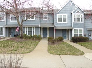 550 Laurelwood Ct, Howell, NJ 07731