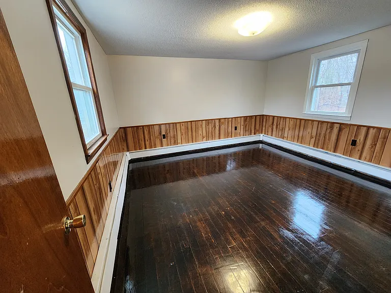818 Bedford St #5 — Photo 9