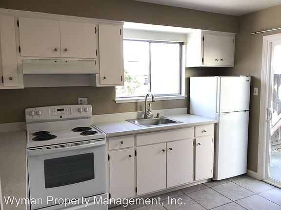 5th image of 2230 Louisa St