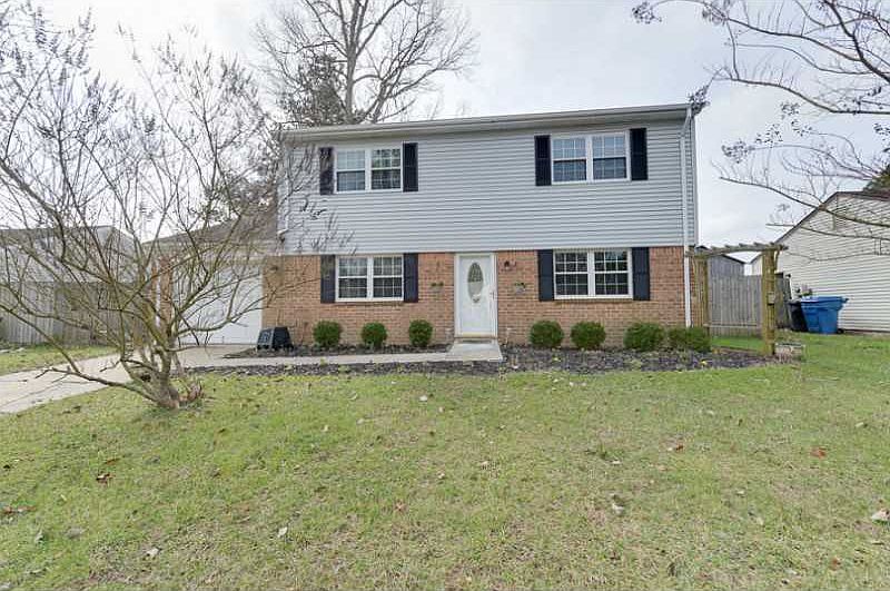 1st image of 2913 Dubois Pl