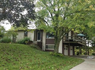 252 Overdrive Rd, Newark, OH 43056