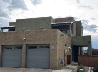 1655 Bull Lea Dr SE, Albuquerque, NM 87123