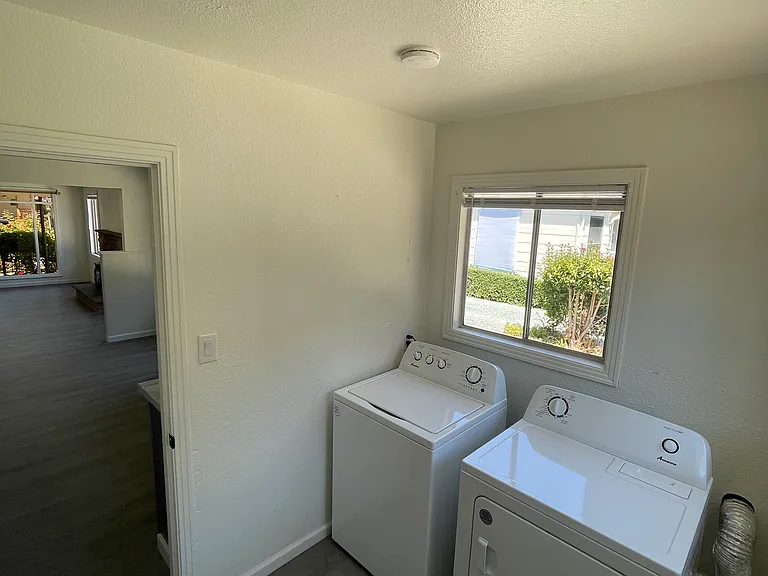 36933 Niles Blvd — Photo 10