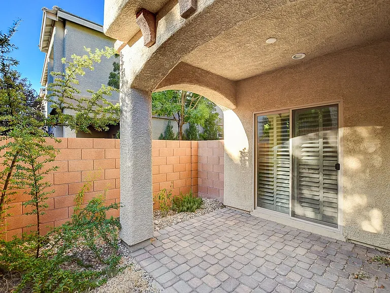 9634 Volk Ave — Photo 27