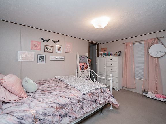 3rd image of 4804 Fm 2207