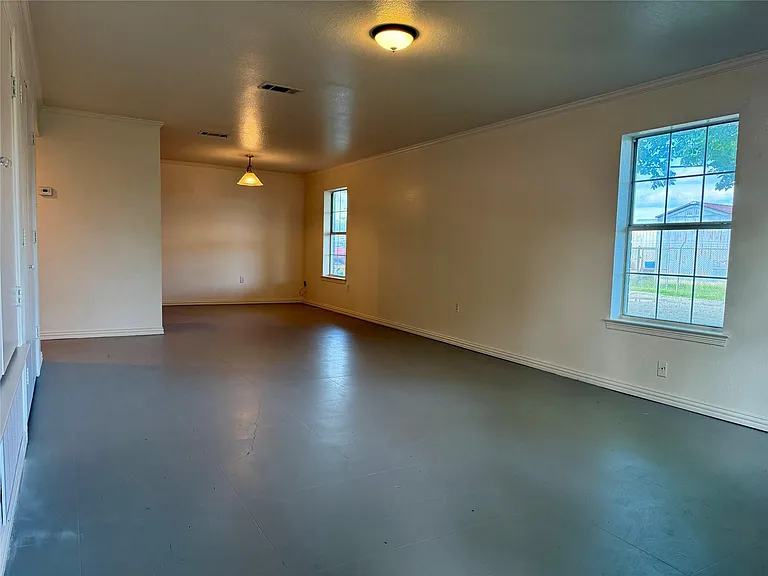 218 N 6th St #218 — Photo 3