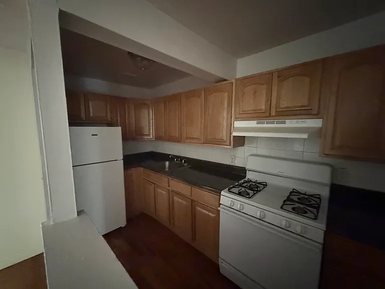 37 Odell Ave #2A — Photo 5