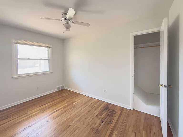 2419 Walter Dr — Photo 9