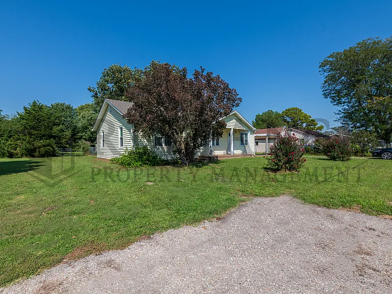 902 W Wallingford St — Photo 3