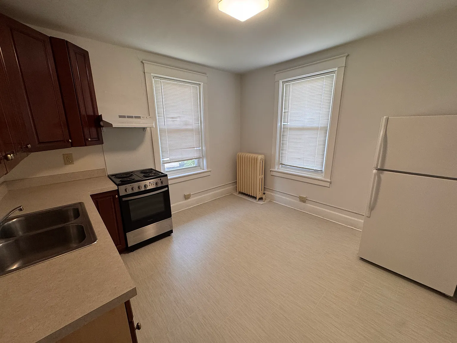 2311 Penn Ave, — Photo 4