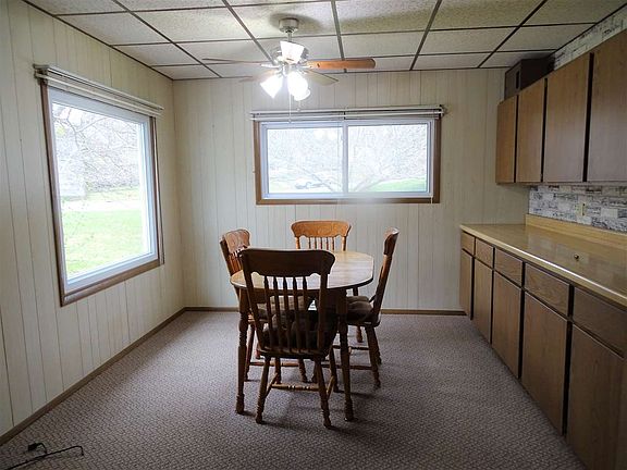 5th image of 313 Dickinson Blvd