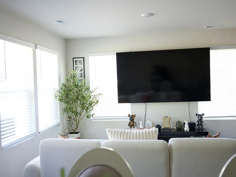 3587 Perrins Hill Way — Photo 2