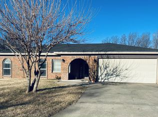 607 Bailey Ave, Dumas, TX 79029