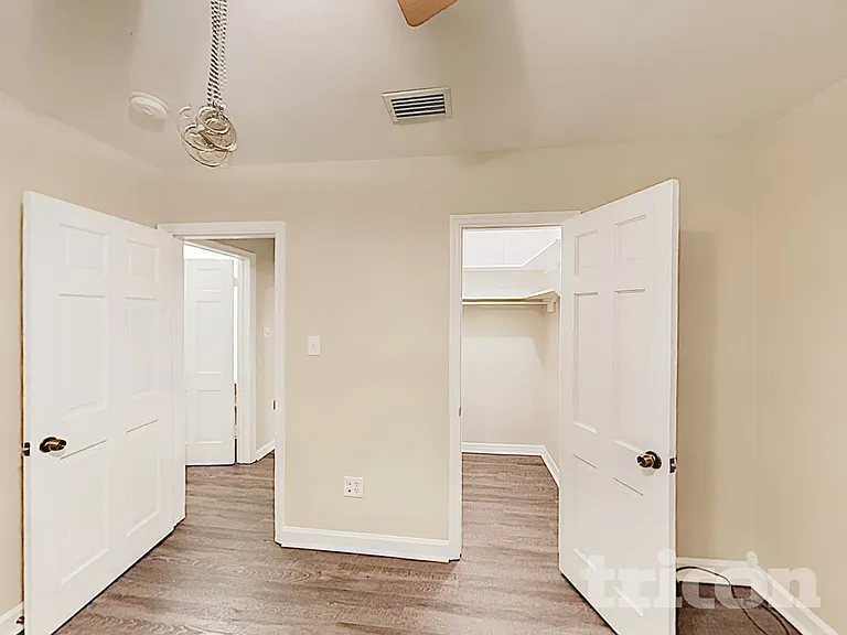 4011 W Nassau St — Photo 15