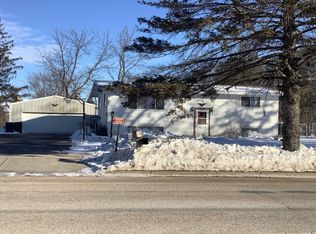 3701 E Rotamer Rd, Janesville, WI 53546