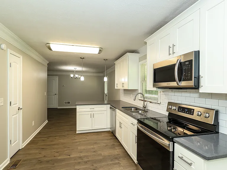 106 Mallard Dr — Photo 7
