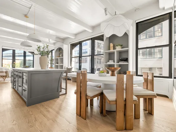 30 Main Street image 4 of 22