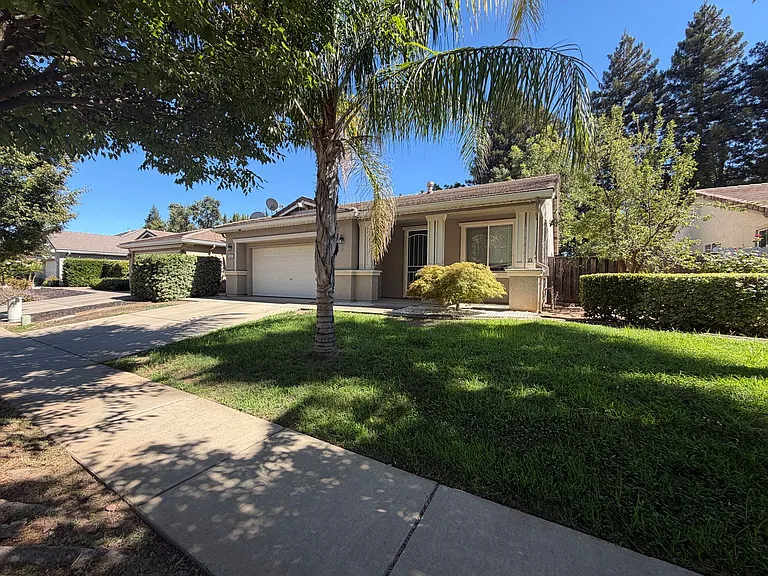 3656 Libby Ln — Photo 2