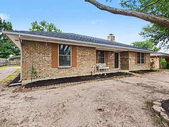 3rd image of 3407 Tipps Dr