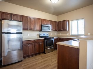 Prairiewood Apartments and Townhomes, North Sioux City, SD 57049