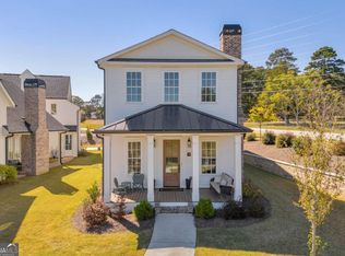 969 Hilltop Park Ct, Dacula, GA 30019