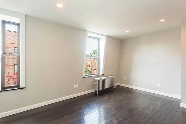 Rented by Coldwell Banker Reliable Real Estate | media 14